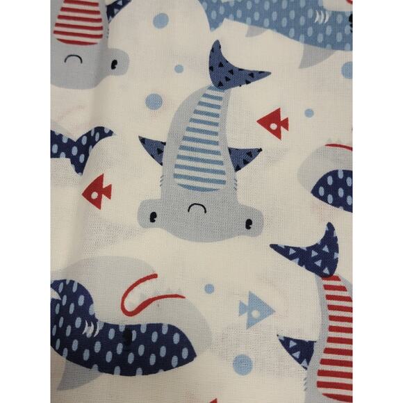 Cartoon Shark Great White Hammerhead Cotton Fabric 1 Yard 32 Inches New - Picture 4 of 7